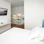 Πανσιόν Casa Pantone 4*