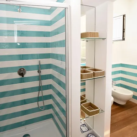 招待所 Casa Pantone 4*