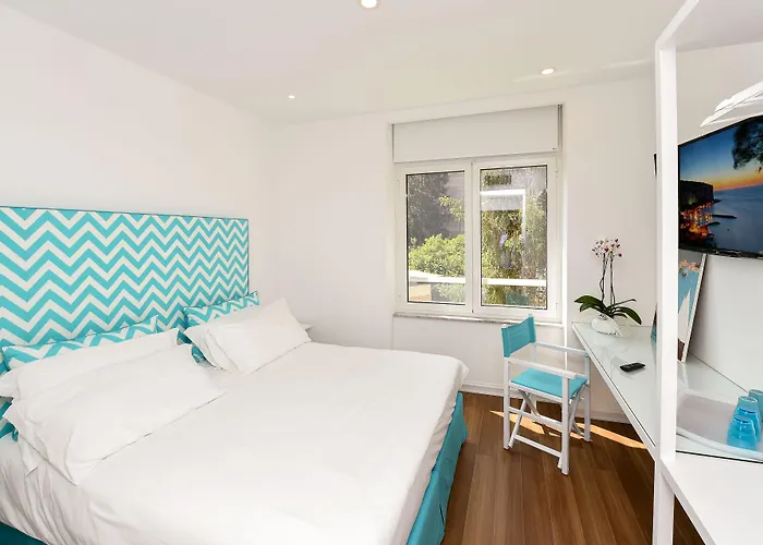 Guest house Casa Pantone 3*